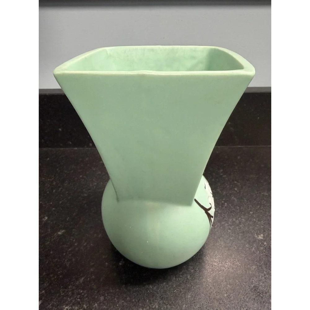 Vintage McCoy Spring Wood Dogwood Vase Pair Pink Green Matte‎ Pottery USA